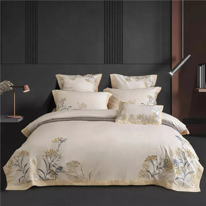 Luxury Feuilles Embroidery Duvet Set